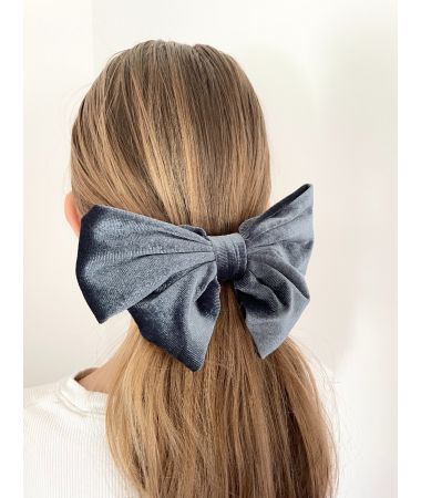 Žametna pentlja sponka za lase siva / Velvet bow hairclip gray 