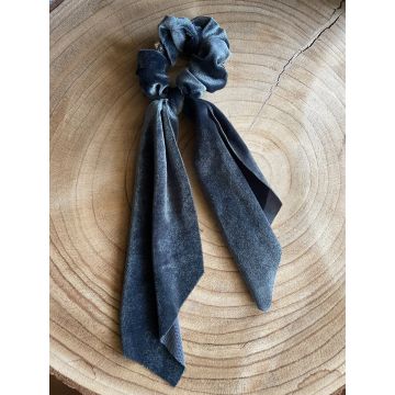 Žametni Scrunchie Siv / The Velvet Scrunchie Gray