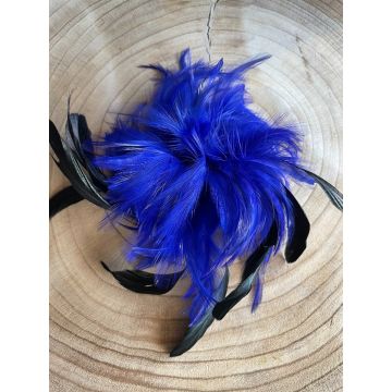 Sponka Zvitek iz recikliranega perja / Wrapped recycled feathers Clip