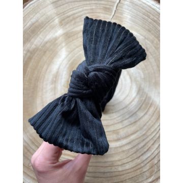 Črni žametni obroč za lase s pentljo / Black Velvet Bow Hair Band