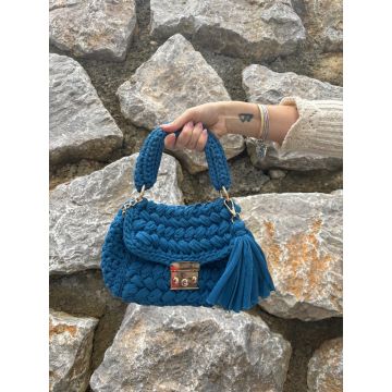 Kvačkana torbica modra / Crocheted bag blue