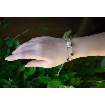 Zapestnica Zora / The Zora Bracelet